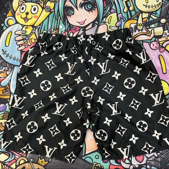 Lv pattern artist made shorts custom made - Picture 2 of 5